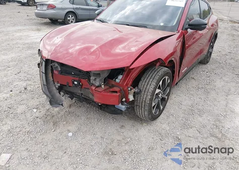 2023 Ford Mustang Mach-E Premium z USA, uszkodzony, nr VIN 3FMTK3R79PMA54621